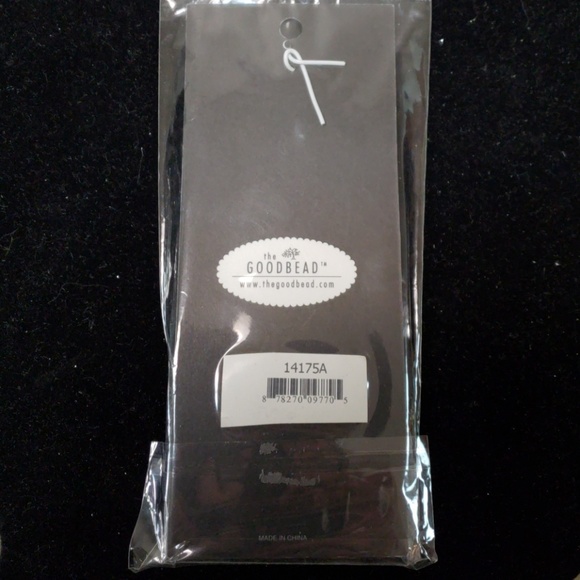 Stella Divine Keychain by the Goodbead - Picture 3 of 4